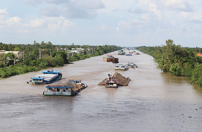 Gỡ “điểm nghẽn” giao thông thủy vùng Đồng bằng sông Cửu Long